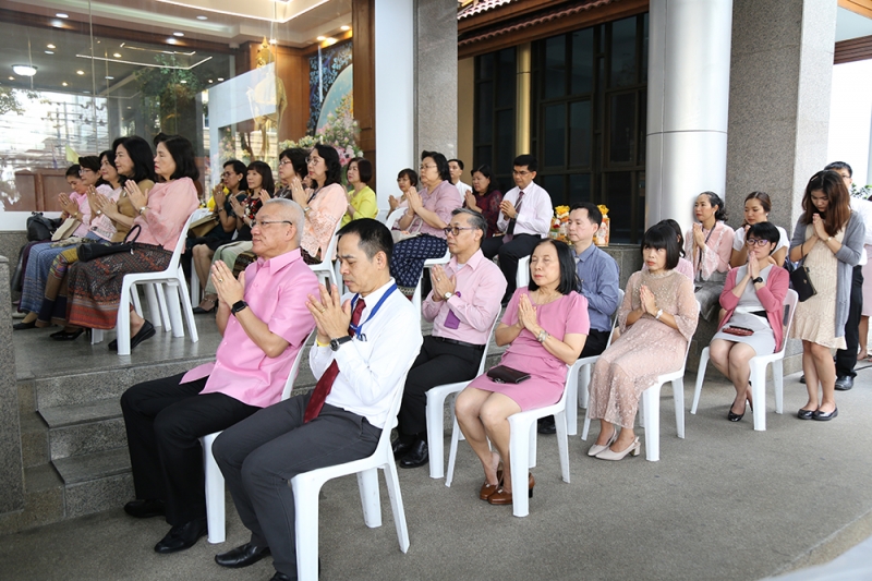 พิธีทำบุญตักบาตรข้าวสารอาหารแห้ง เดือนกุมภาพันธ์