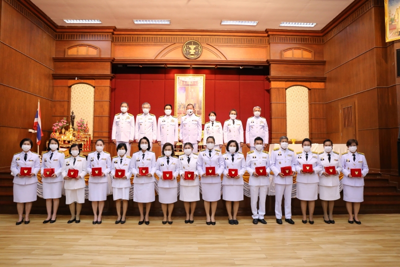 พิธีรับพระราชทานเครื่องราชอิสริยาภรณ์ชั้นสายสะพาย ประจำปี 2563