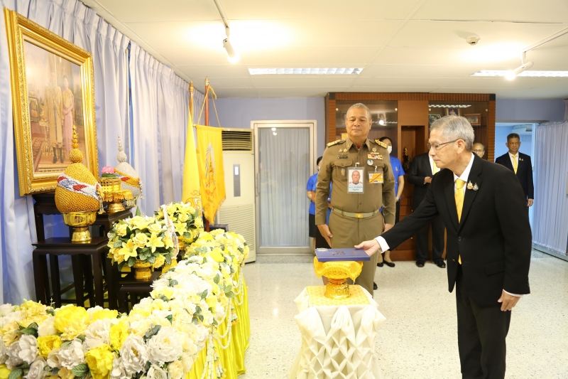 มอบเงินสมทบทุนเพื่อการศึกษาสงเคราะห์