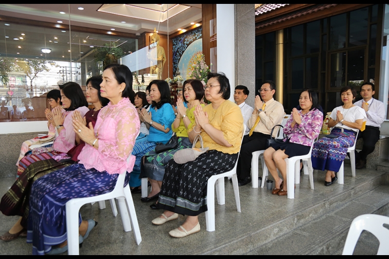 พิธีทำบุญตักบาตรข้าวสารอาหารแห้ง เดือนมีนาคม 2562