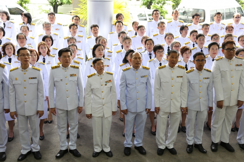 พิธีถวายราชสดุดีเฉลิมพระเกียรติและถวายพระพรชัยมงคล พิธีถวายสัตย์ปฏิญาณ เพื่อเป็นข้าราชการที่ดีและพลังของแผ่นดิน และร่วมลงนามถวาย