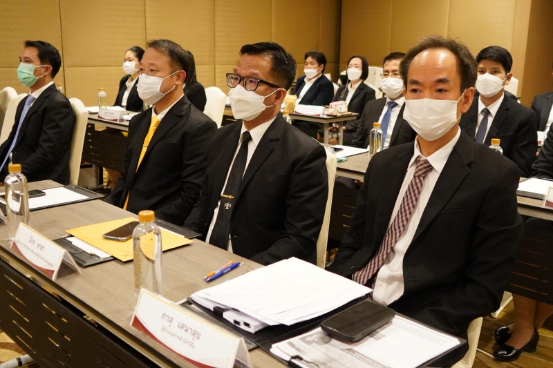 ผู้เข้าร่วมโครงการพัฒนานักบริหารการตรวจเงินแผ่นดินระดับสูง (นตส.) รุ่นที่ 12