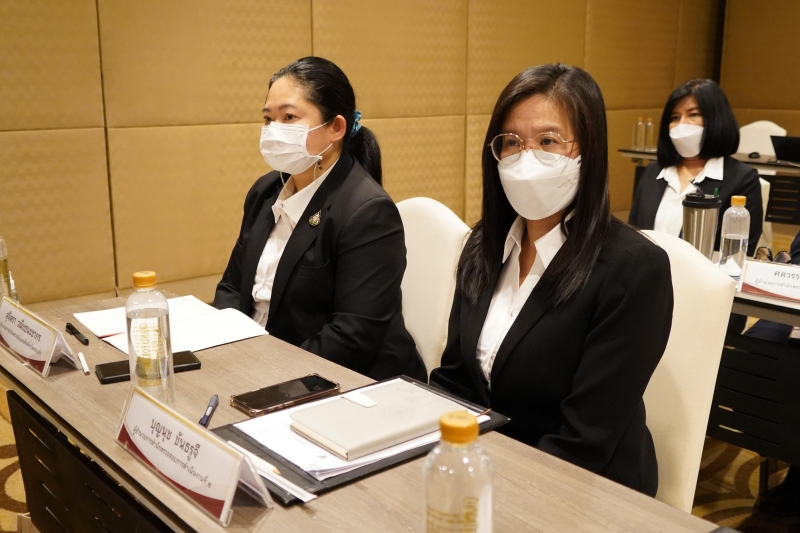 ผู้เข้าร่วมโครงการพัฒนานักบริหารการตรวจเงินแผ่นดินระดับสูง (นตส.) รุ่นที่ 12