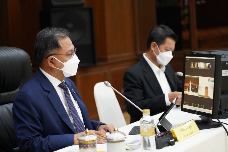 การประชุมคณะข้าราชการระดับผู้บริหาร ครั้งที่ 4/2565 ผ่านระบบออนไลน์ ณ สำนักงานการตรวจเงินแผ่นดิน