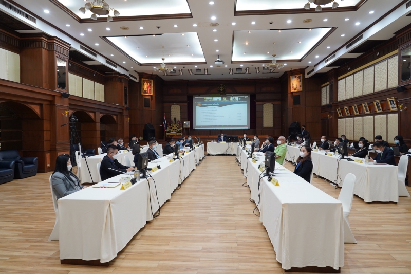 การประชุมคณะข้าราชการระดับผู้บริหาร ครั้งที่ 4/2565 ผ่านระบบออนไลน์ ณ สำนักงานการตรวจเงินแผ่นดิน