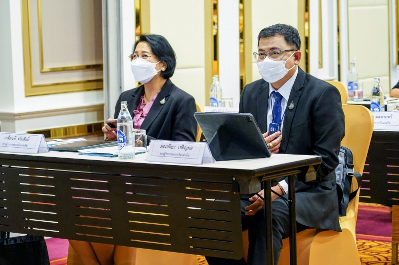 พิธีมอบประกาศนียบัตรและพิธีปิดโครงการพัฒนาบุคลากรด้านการวิเคราะห์ข้อมูลขั้นสูง ณ โรงแรม เดอะ เบอร์เคลีย์ ประตูน้ำ กรุงเทพมหานคร