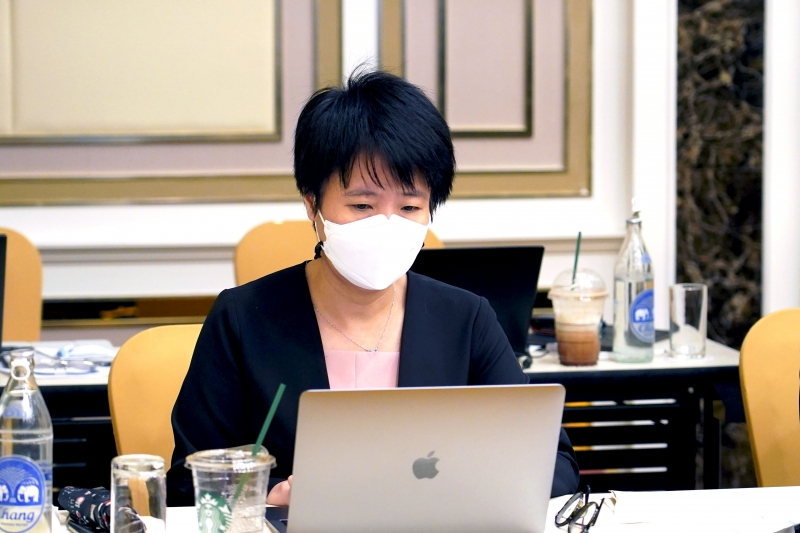 พิธีมอบประกาศนียบัตรและพิธีปิดโครงการพัฒนาบุคลากรด้านการวิเคราะห์ข้อมูลขั้นสูง ณ โรงแรม เดอะ เบอร์เคลีย์ ประตูน้ำ กรุงเทพมหานคร