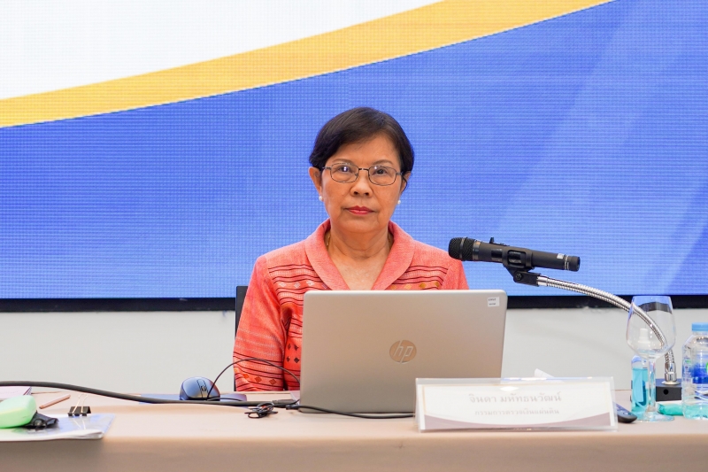 นางสาวจินดา มหัทธนวัฒน์ กรรมการตรวจเงินแผ่นดิน ให้เกียรติเป็นวิทยากรบรรยายโครงการพัฒนาข้าราชการใหม่ ปีงบประมาณ 2566 ณ โรงแรม เบส