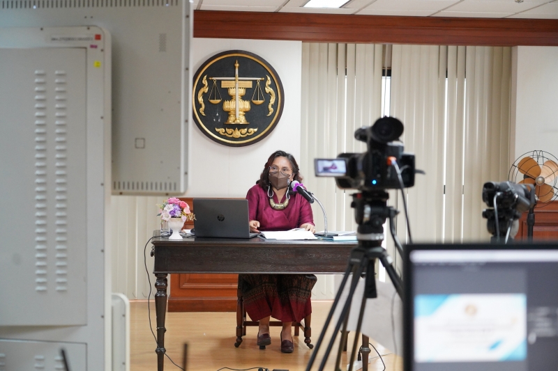 กรรมการตรวจเงินแผ่นดิน เป็นวิทยากรบรรยายในโครงการพัฒนานักบริหารการตรวจเงินแผ่นดินระดับสูง รุ่นที่ 10