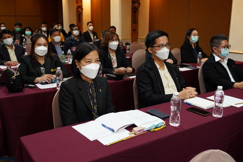 16 พิธีเปิดโครงการฝึกอบรม หลักสูตร “การตรวจสอบการปฏิบัติตามกฎหมาย เพื่อกำหนดแนวปฏิบัติฯ ตามหลักเกณฑ์มาตรฐานการตรวจเงินแผ่นดิน”