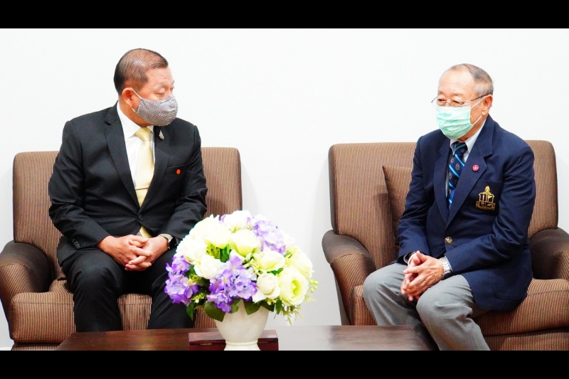 สตง. สมทบ กองทุนชัยพัฒนาสู้ภัยโควิด 19