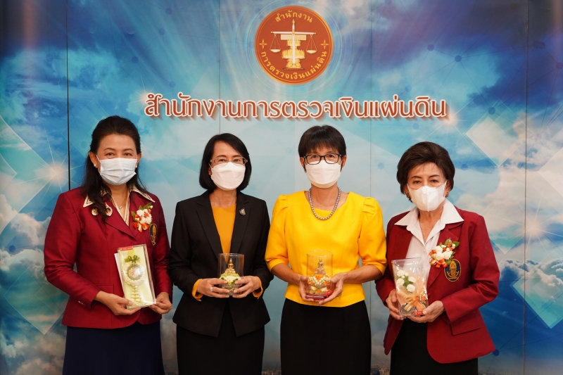 สำนักงานการตรวจเงินแผ่นดินร่วมสนับสนุนผลิตภัณฑ์ดอกมะลิของสมาคมสภาสังคมสงเคราะห์แห่งประเทศไทยฯ ณ สำนักงานการตรวจเงินแผ่นดิน