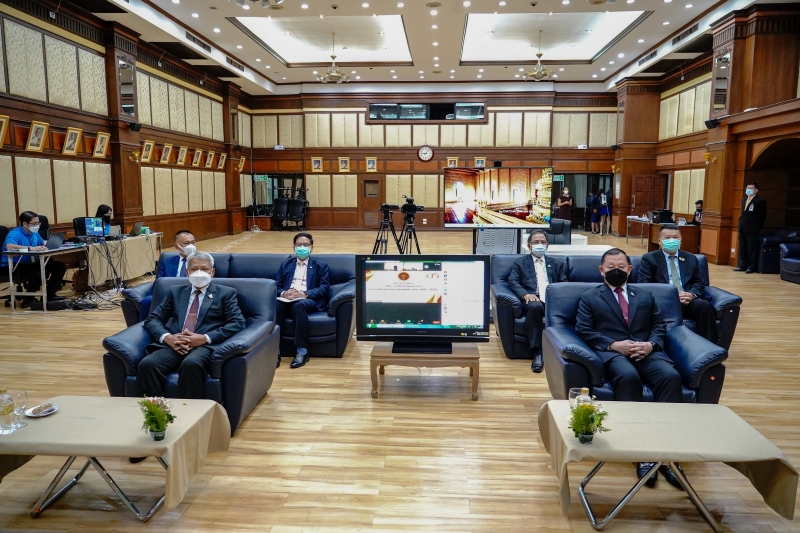 พิธีเปิดโครงการสัมมนา เรื่อง “การจัดทำกรอบแนวทางการวางนโยบายการตรวจเงินแผ่นดิน (พ.ศ. 2566-2570)” ผ่านระบบออนไลน์