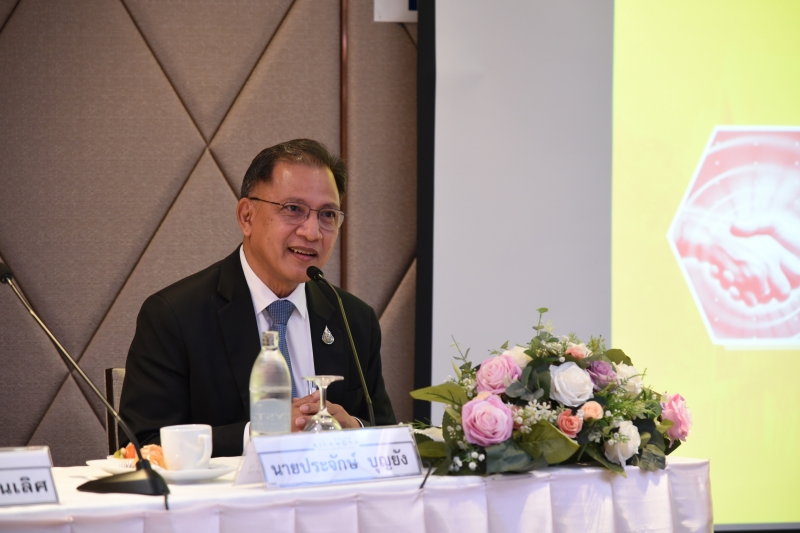 ผู้ว่าการตรวจเงินแผ่นดินได้รับเกียรติเป็นวิทยากร โครงการพัฒนานักบริหารระดับสูง : ผู้บริหารส่วนราชการ (นบส.2) ประจำปีงบประมาณ พ.ศ