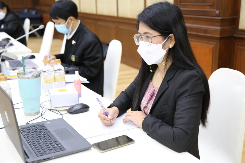 การประชุมผู้ตรวจเงินแผ่นดิน ครั้งที่ 2/2565 ผ่านระบบออนไลน์ ณ ห้องดำริอิศรานุวรรต สำนักงานการตรวจเงินแผ่นดิน