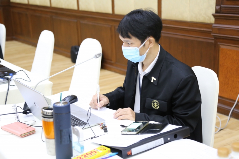 การประชุมผู้ตรวจเงินแผ่นดิน ครั้งที่ 2/2565 ผ่านระบบออนไลน์ ณ ห้องดำริอิศรานุวรรต สำนักงานการตรวจเงินแผ่นดิน