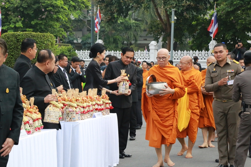 พิธีบำเพ็ญกุศลเพื่อถวายพระราชกุศลครบรอบ 1 ปี วันสวรรคตรัชกาลที่ 9