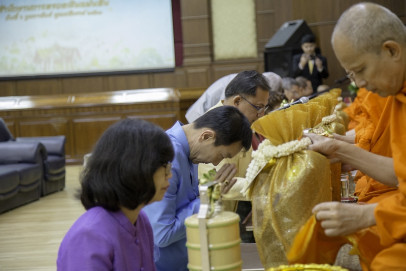 พิธีเจริญพระพุทธมนต์เนื่องในเทศกาลขึ้นปีใหม่ พ.ศ. 2563 