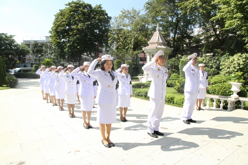 ร่วมวางพวงมาลาเนื่องในโอกาสวันปิยมหาราช