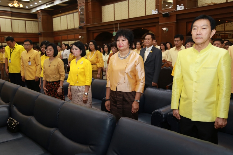 พิธีบำเพ็ญกุศลพระพุทธมนต์และทำบุญตักบาตร เพื่อน้อมอุทิศถวายเป็นพระราชกุศลแด่พระบาทสมเด็จพระปรมินทรมหาภูมิพลอดุลยเดช บรมนาถบพิตร 