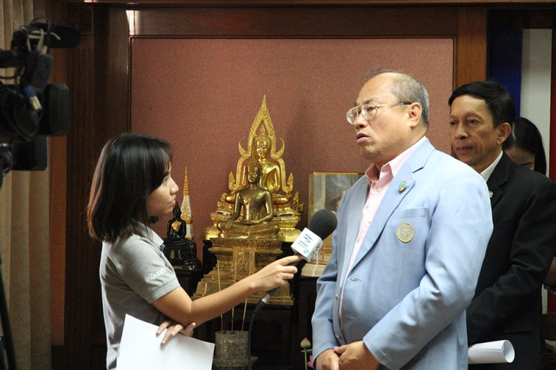 แถลงข่าว สตง. ตรวจสอบไฟประดับ กทม. 39.5 ล้านบาท