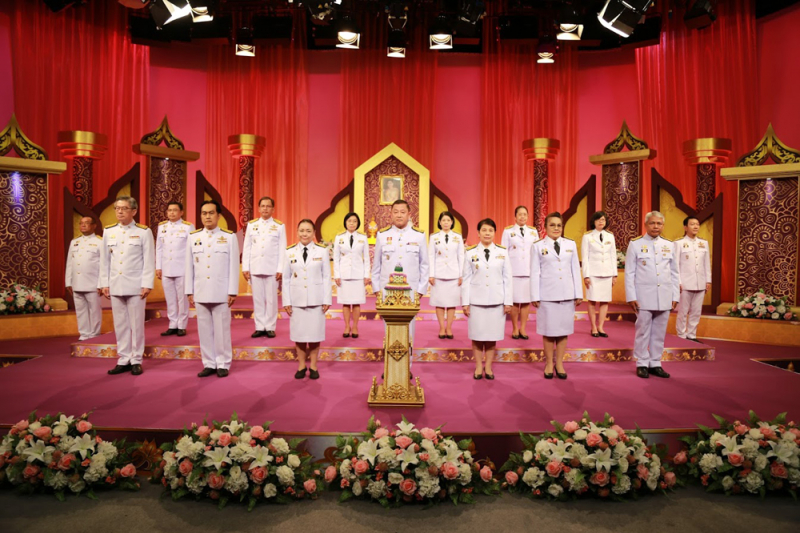 ร่วมบันทึกเทปถวายพระพร สมเด็จพระนางเจ้าฯ พระบรมราชินี สถานีโทรทัศน์โมเดิร์นไนน์ทีวี 