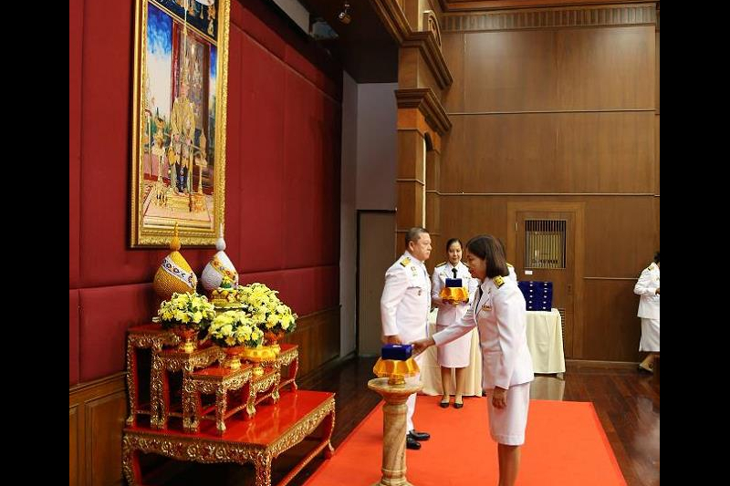 พิธีรับพระราชทานเครื่องราชอิสริยาภรณ์ชั้นสายสะพาย