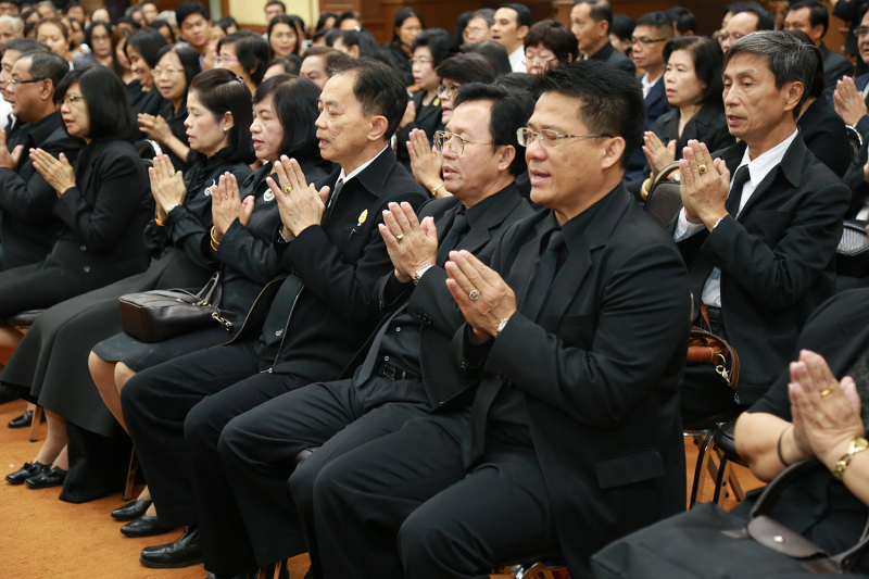 พิธีเจริญพระพุทธมนต์ เนื่องในวันปีใหม่ พุทธศักราช ๒๕๖๐ 
