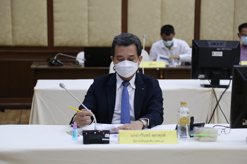 การประชุมผู้ตรวจเงินแผ่นดิน ครั้งที่ 3/2565 ผ่านระบบออนไลน์ ณ ห้องดำริอิศรานุวรรต สำนักงานการตรวจเงินแผ่นดิน