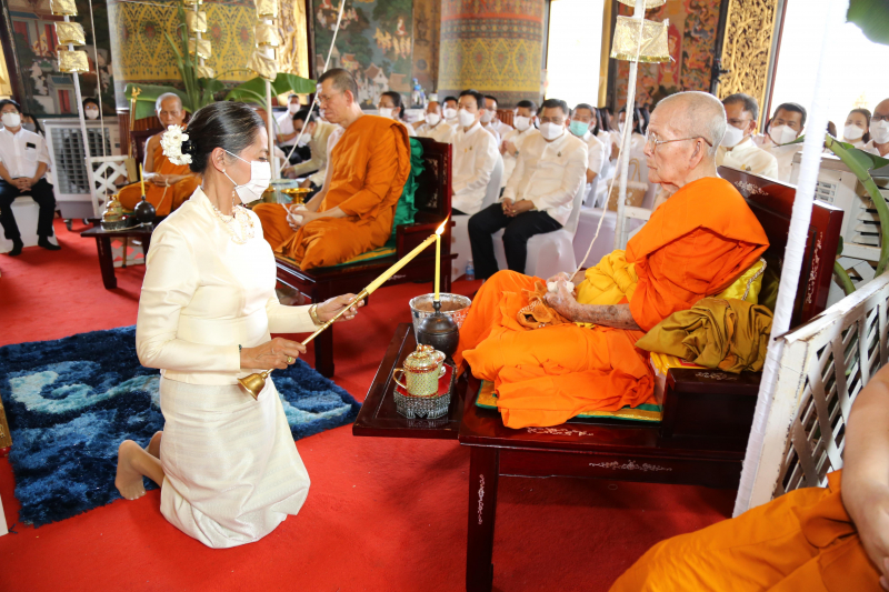 พิธีอธิษฐานจิตมวลสาร แผ่นจาร และแผ่นดวงชะตา 