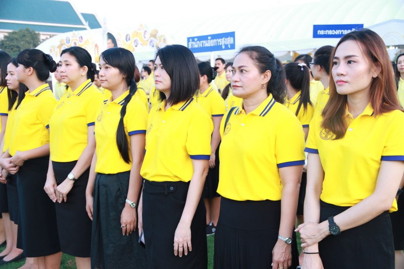 สตง.ร่วมเดินริ้วขบวนอัญเชิญพุ่มดอกไม้ถวายราชสดุดีถวายบังคม 5 ธันวาคม 2561