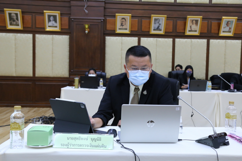 การประชุมผู้ตรวจเงินแผ่นดิน ครั้งที่ 3/2564 ผ่านระบบออนไลน์ ณ ห้องดำริอิศรานุวรรต สำนักงานการตรวจเงินแผ่นดิน