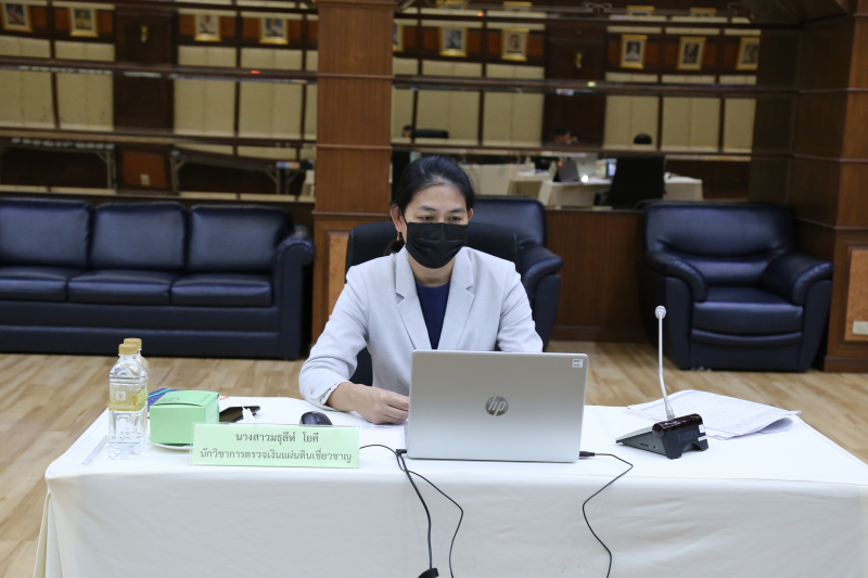 การประชุมผู้ตรวจเงินแผ่นดิน ครั้งที่ 3/2564 ผ่านระบบออนไลน์ ณ ห้องดำริอิศรานุวรรต สำนักงานการตรวจเงินแผ่นดิน