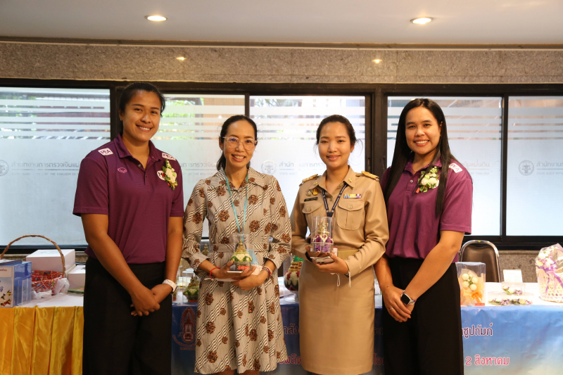 สำนักงานการตรวจเงินแผ่นดินร่วมสนับสนุนผลิตภัณฑ์ดอกมะลิของสมาคมสภาสังคมสงเคราะห์แห่งประเทศไทยฯ ณ สำนักงานการตรวจเงินแผ่นดิน