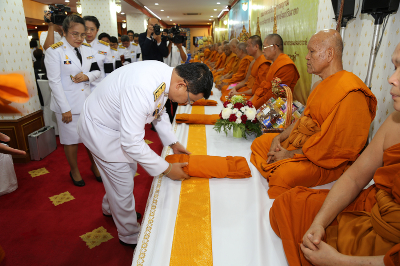 ทำบุญอุทิศอตีดเจ้าอาวาสและบุพการีวัดยานนาวา