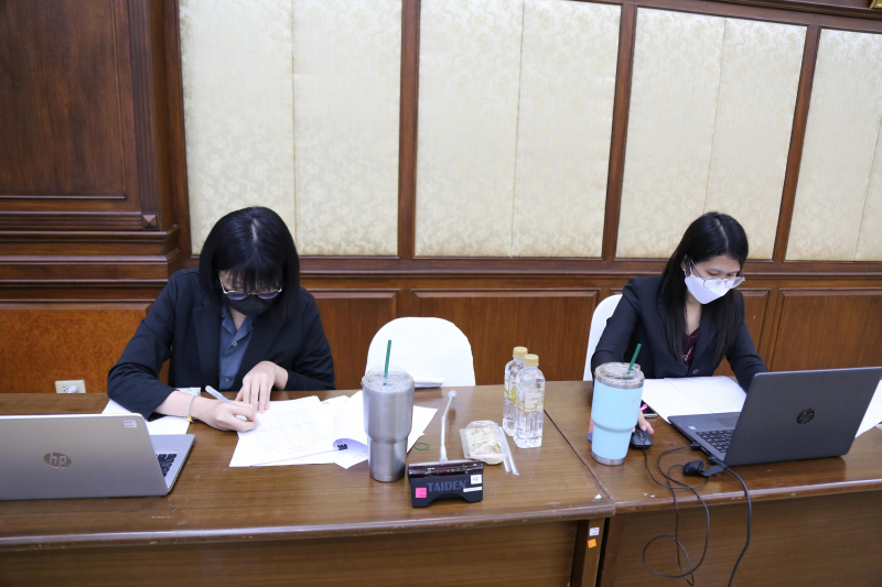 การประชุมคณะข้าราชการระดับผู้บริหาร ครั้งที่ 1/2566 ณ ห้องดำริอิศรานุวรรต สำนักงานการตรวจเงินแผ่นดิน และผ่านระบบออนไลน์