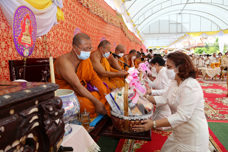 พิธีเททองหล่อพระพุทธโสธร รุ่น มงคลแผ่นดิน 108