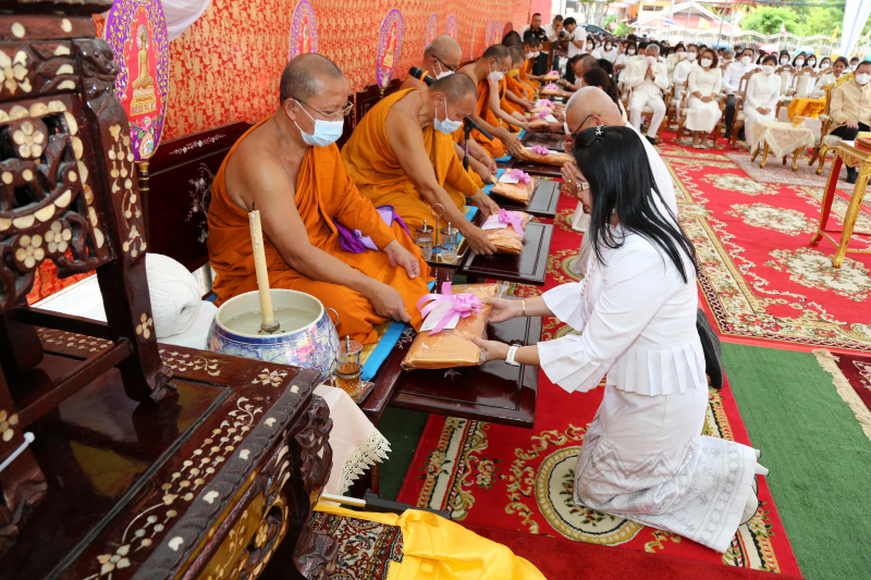 พิธีเททองหล่อพระพุทธโสธร รุ่น มงคลแผ่นดิน 108