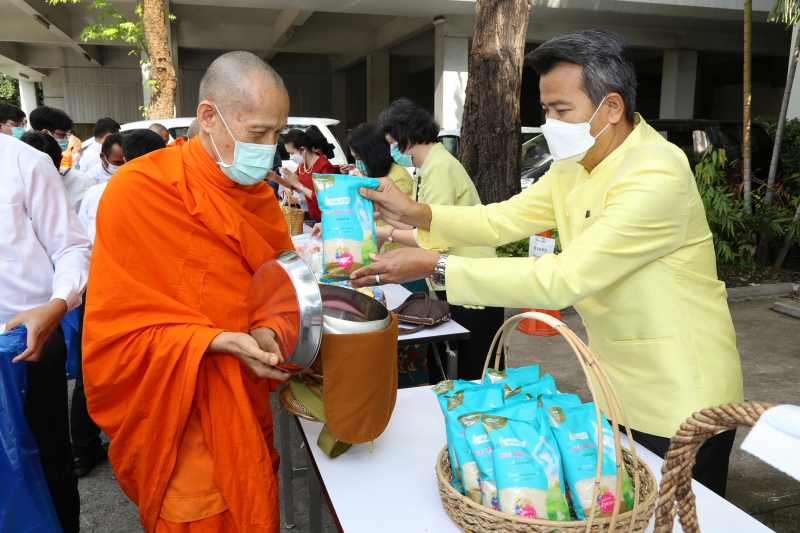 กิจกรรมเนื่องในโอกาสปีใหม่ พุทธศักราช 2565 ณ สำนักงานการตรวจเงินแผ่นดิน