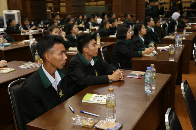 คณะยุวชนประชาธิปไตย สำนักเลขาธิการสภาผู้แทนราษฎร รุ่นที่ 2 ศึกษาดูงาน สตง.