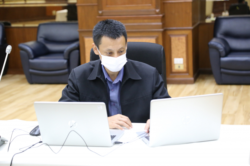 การประชุมคณะข้าราชการระดับผู้บริหาร ครั้งที่ 1/2565 ผ่านระบบออนไลน์ ณ ห้องดำริอิศรานุวรรต สำนักงานการตรวจเงินแผ่นดิน