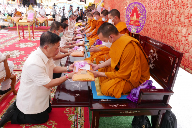 พิธีเททองหล่อพระพุทธโสธร รุ่น มงคลแผ่นดิน 108