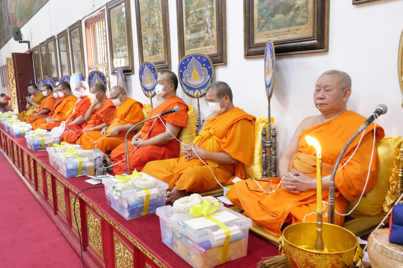 2566-03-30 พิธีอธิษฐานจิตมวลสาร แผ่นจาร และแผ่นดวงชะตา พระพุทธโสธร รุ่น มงคลแผ่นดิน 108 ณ วัดพระธาตุหริภุญชัยวรมหาวิหาร จังหวัดล