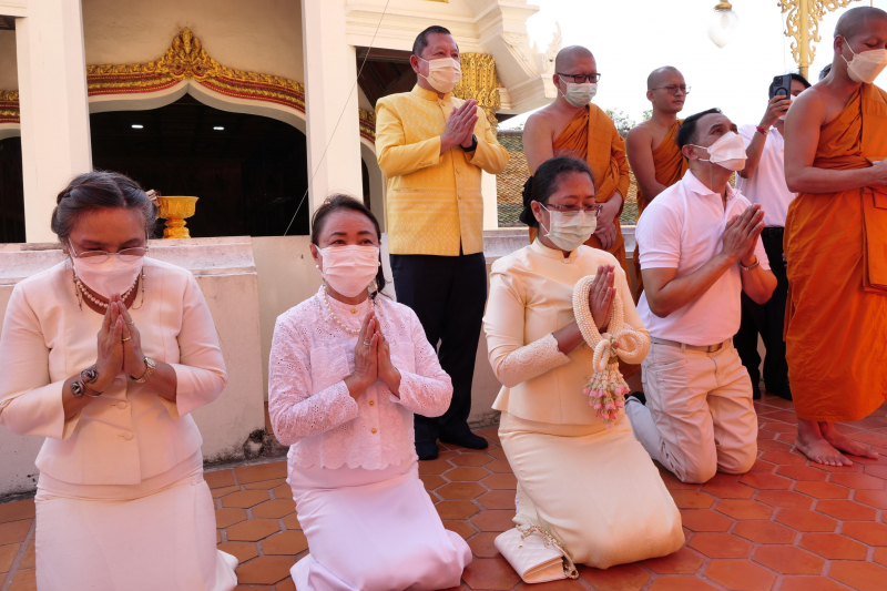 พิธีอธิษฐานจิตมวลสาร แผ่นจาร และแผ่นดวงชะตา 