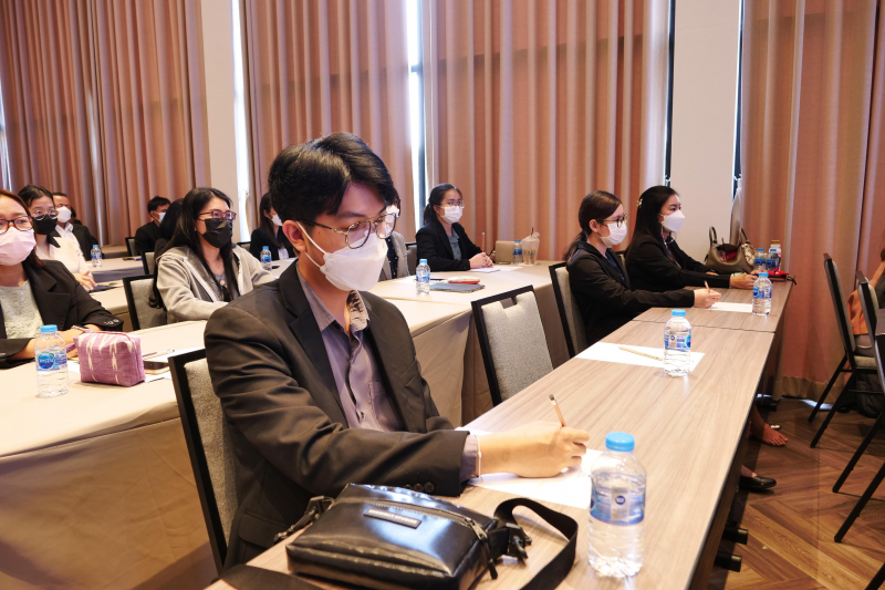 ศาสตราจารย์ ดร. อรพิน ผลสุวรรณ์ สบายรูป กรรมการตรวจเงินแผ่นดิน ให้เกียรติเป็นวิทยากรบรรยายโครงการพัฒนาข้าราชการใหม่ ปีงบประมาณ 2