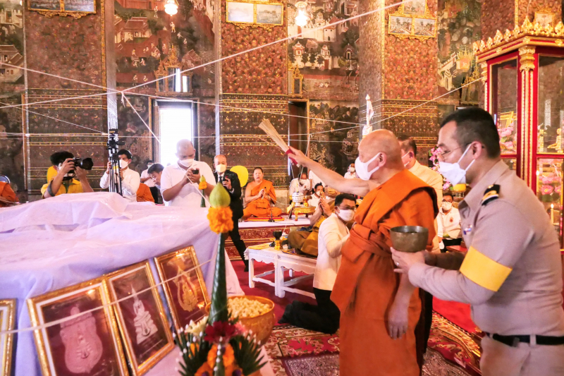  พิธีอธิษฐานจิตมวลสาร แผ่นจาร และแผ่นดวงชะตา