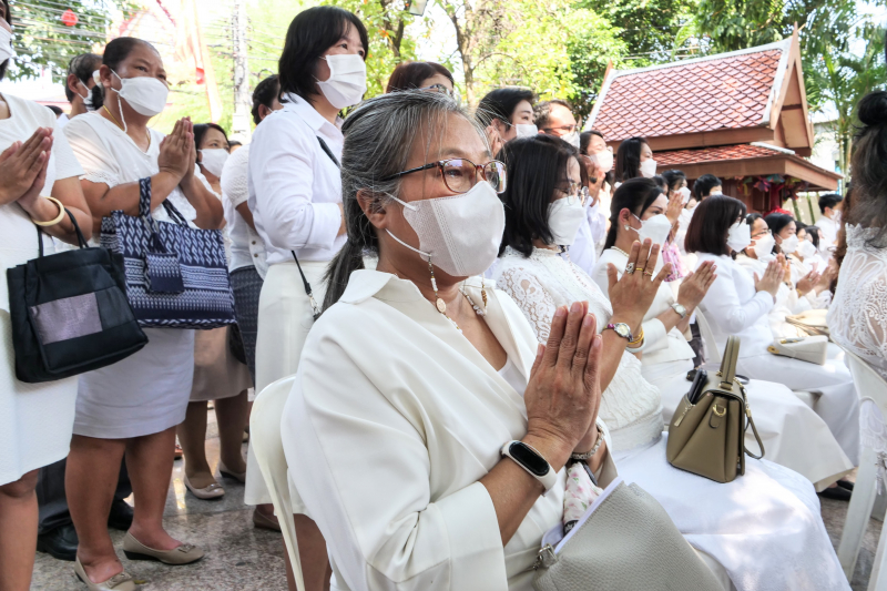 พิธีบวงสรวงดวงพระวิญญาณสมเด็จพระเจ้าตากสินมหาราช ณ ศาลสมเด็จพระเจ้ากรุงธนบุรีมหาราช วัดหงส์รัตนาราม ราชวรวิหาร กรุงเทพมหานคร