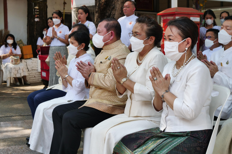 พิธีบวงสรวงดวงพระวิญญาณสมเด็จพระเจ้าตากสินมหาราช ณ ศาลสมเด็จพระเจ้ากรุงธนบุรีมหาราช วัดหงส์รัตนาราม ราชวรวิหาร กรุงเทพมหานคร