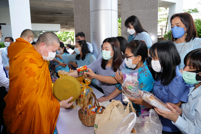เนื่องในโอกาสวันเฉลิมพระชนมพรรษา สมเด็จพระนางเจ้าสิริกิติ์ พระบรมราชินีนาถ 