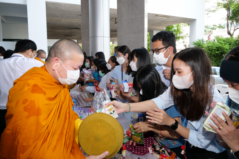 เนื่องในโอกาสวันเฉลิมพระชนมพรรษา สมเด็จพระนางเจ้าสิริกิติ์ พระบรมราชินีนาถ 
